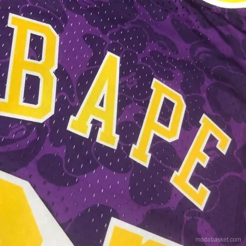 LAKERS PURPLE X BAPE - Imagen 3