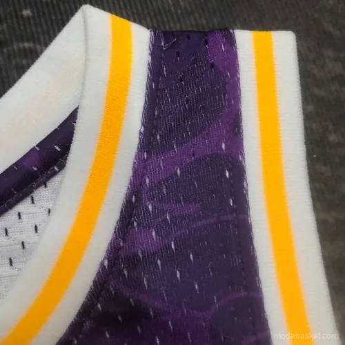 LAKERS PURPLE X BAPE - Imagen 6