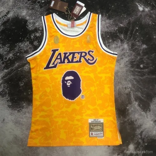 LAKERS X BAPE - Imagen 10
