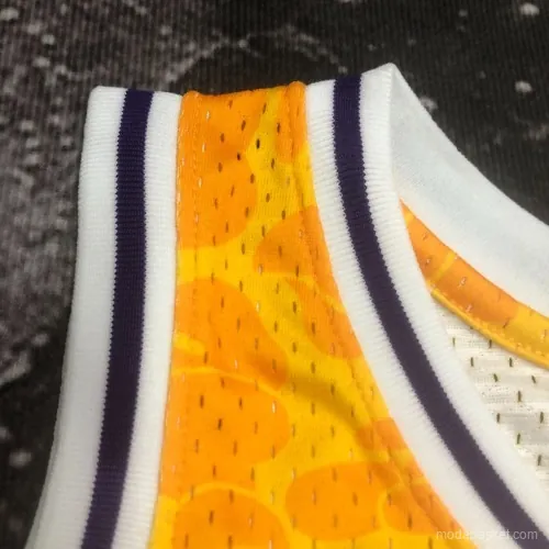 LAKERS YELLOW 93 X BAPE - Imagen 3