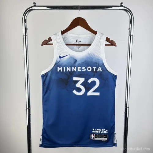 MINNESOTA TIMBERWOLVES - TOWNS 32